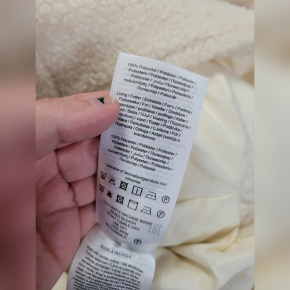 Only 'Deena' shacket - Picture 11 of 15